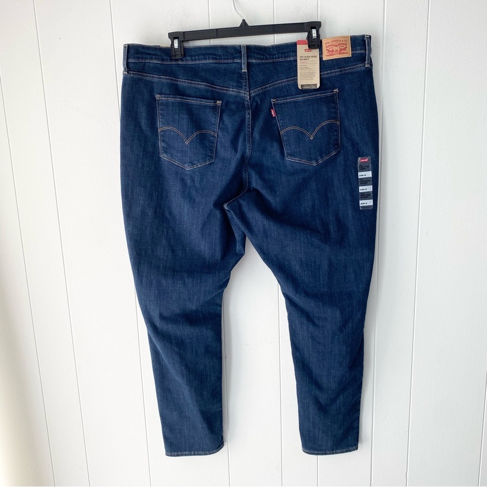 Levi’s Women’s 721 High-Rise Skinny Jeans Dark Wash Size 24W Plus NWT - Picture 2 of 12